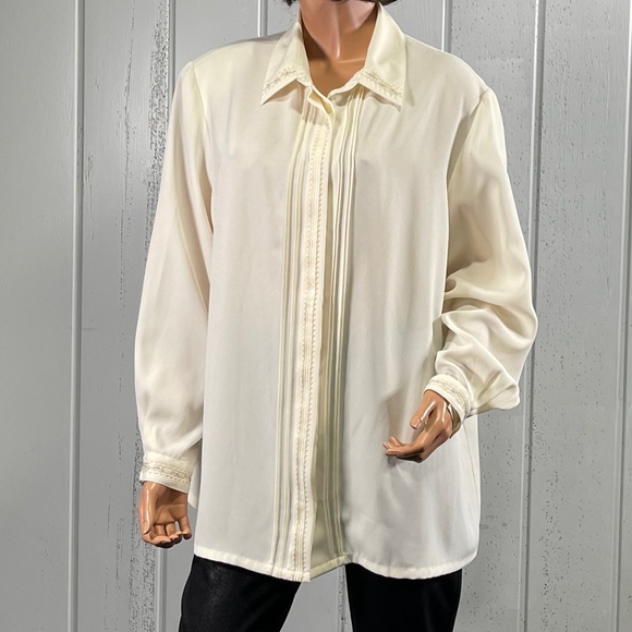 *Koret Women’s Beige Button Up Blouse Size 18W - Picture 9 of 9